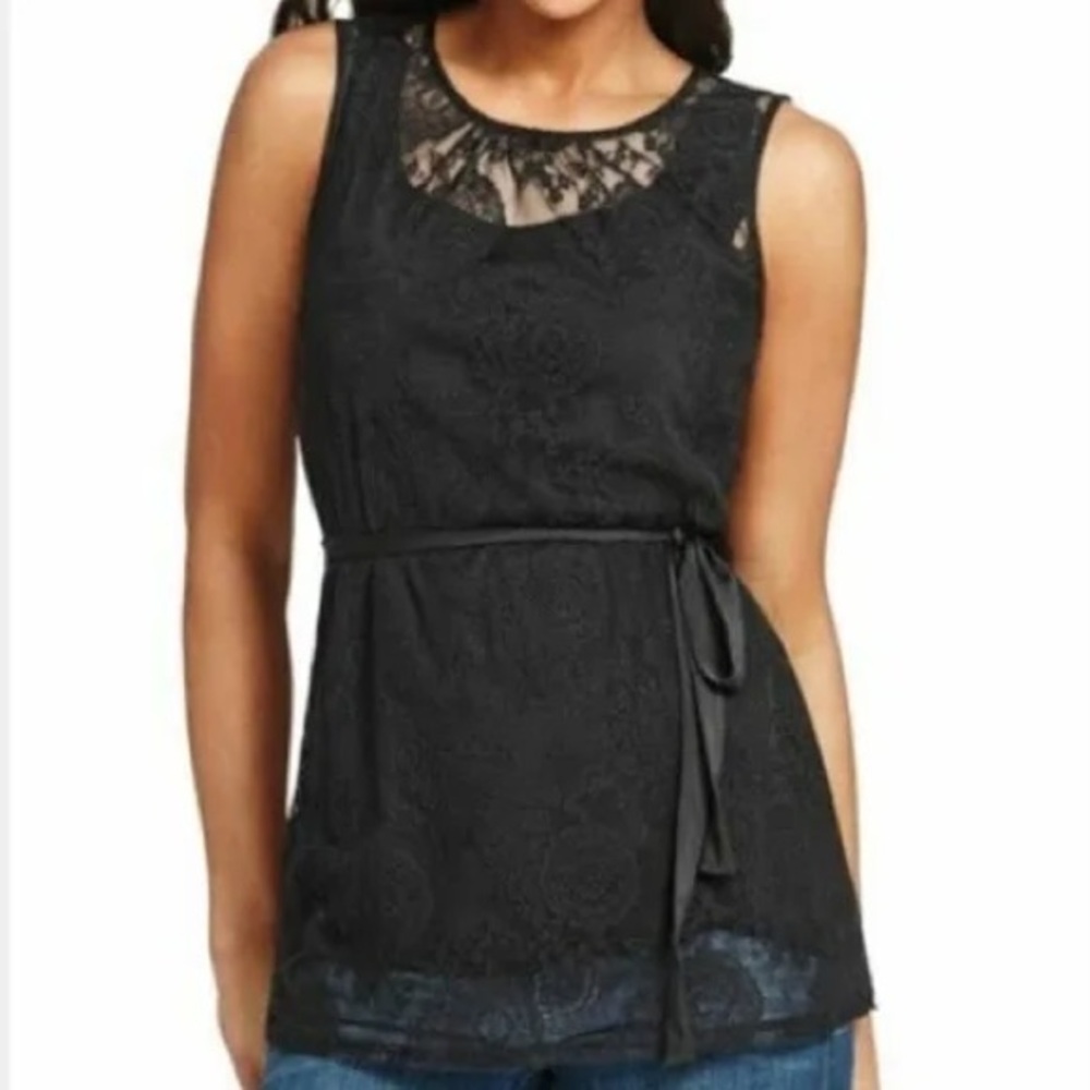 Cabi Black Lace Date Night Top. Excellent Condition. Size L